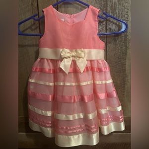 Sleeveless party/holiday dress 2T